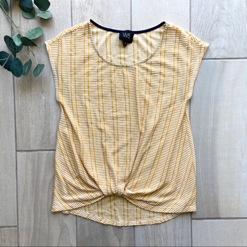 W5 Cap Sleeve Blouse Textured Print Front Twist